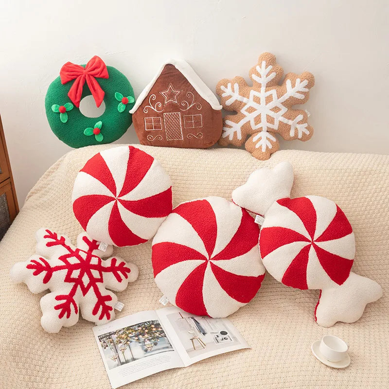 Christmas Snowflake Wreath Candy Cushion Holiday Atmosphere Decoration Ornament Gift Cushion
