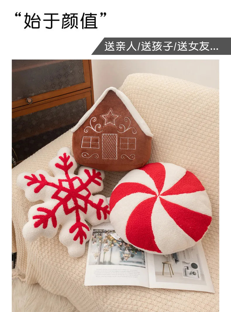 Christmas Snowflake Wreath Candy Cushion Holiday Atmosphere Decoration Ornament Gift Cushion