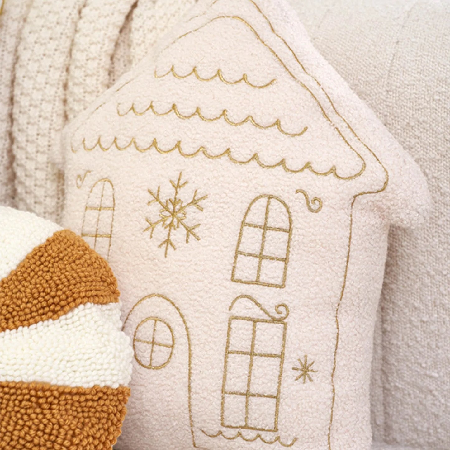 Christmas Cushion Christmas House Shaped Gold Embroidered Pillow Home Decoration Soft Comfortable Tufted Pillow