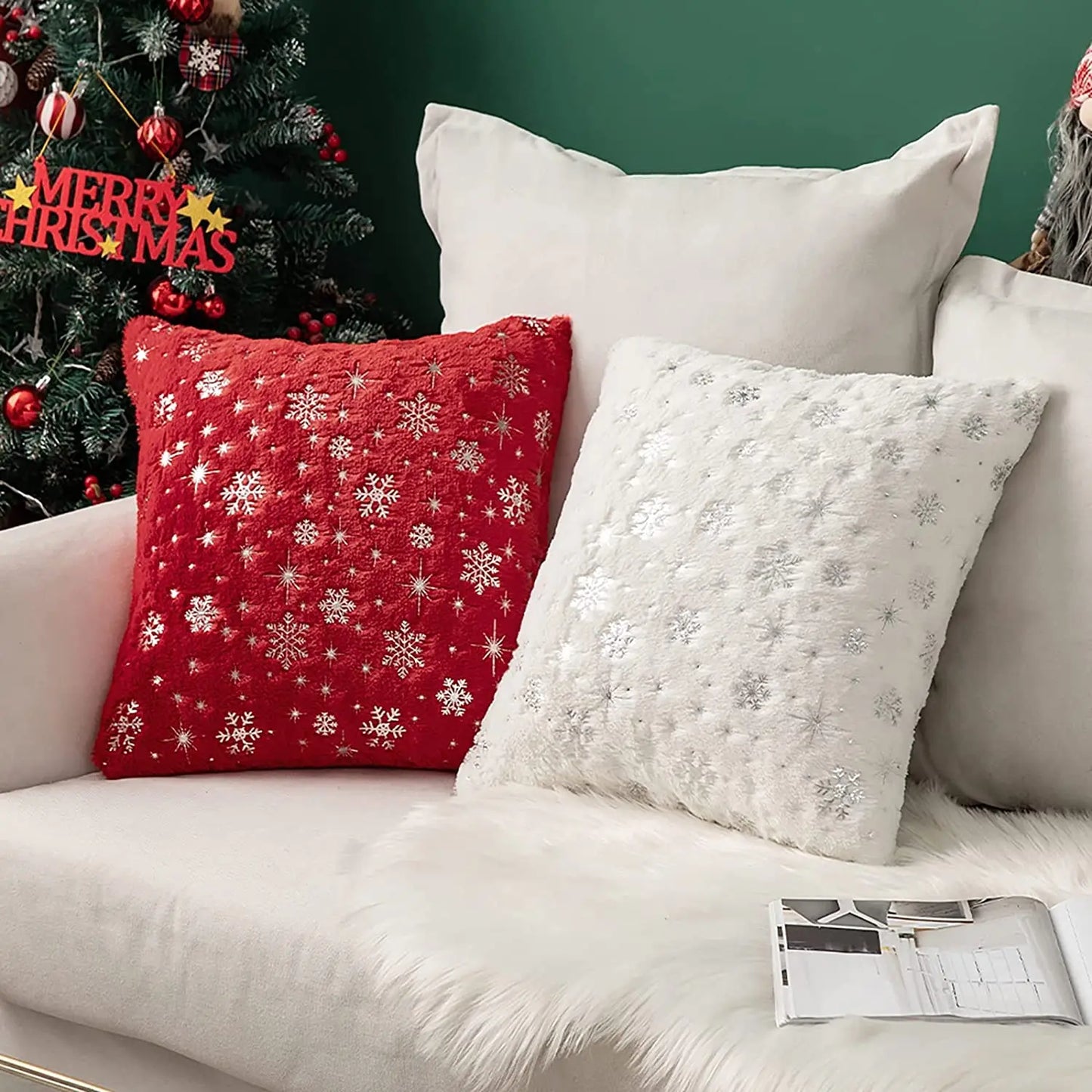Christmas Cushion Cover 43x43cm Plush Fur Snowflake Print Cushion Covers Decorative Pillow Cover for Sofa Livingroom Home Decor